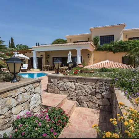 Мини-отель Monte Do Casal