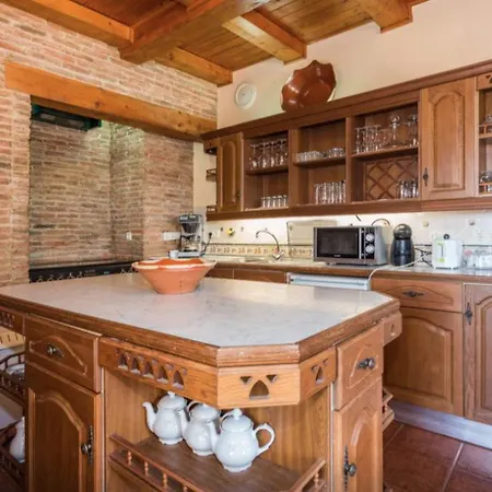 Мини-отель Monte Do Casal Эштой